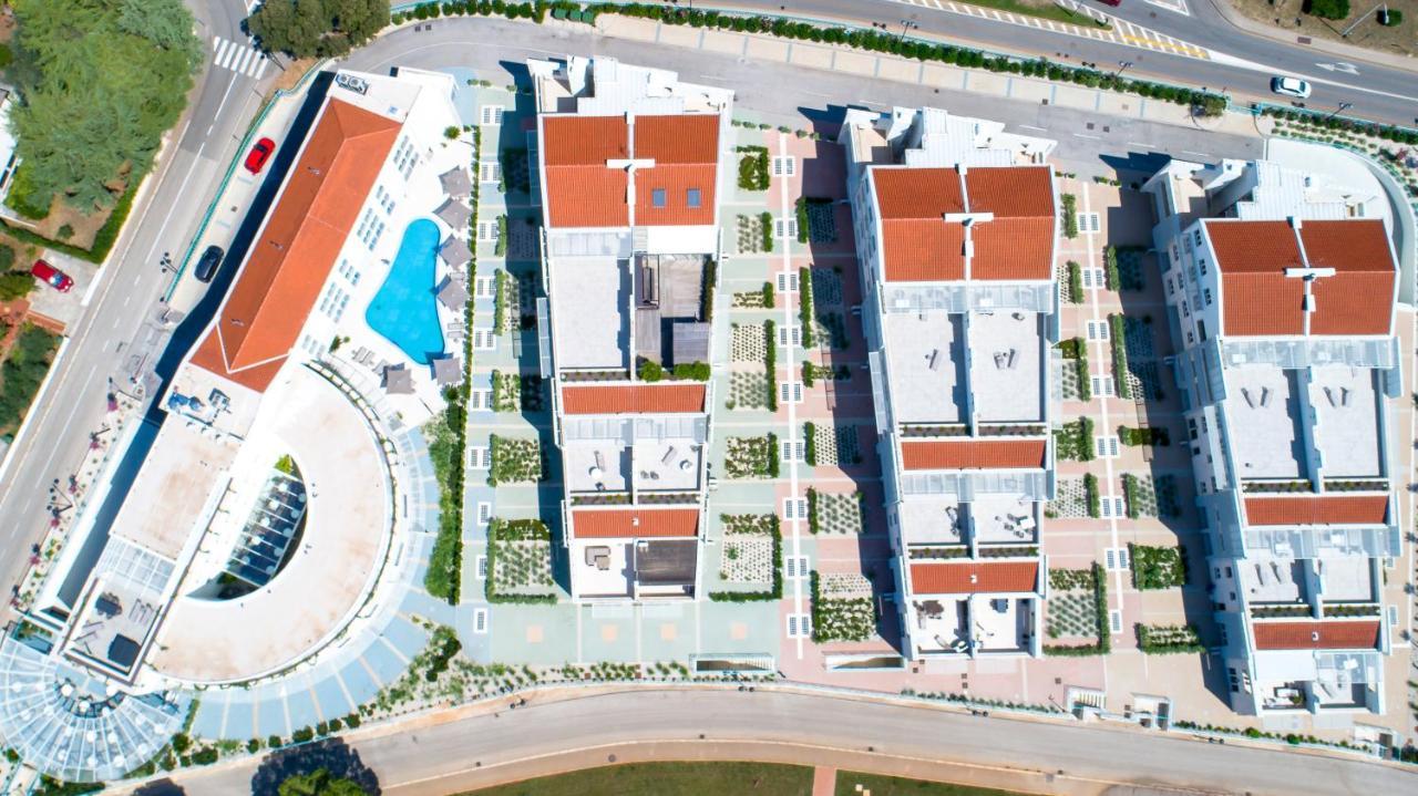 Garden Palace - Dorothy Supreme Umag